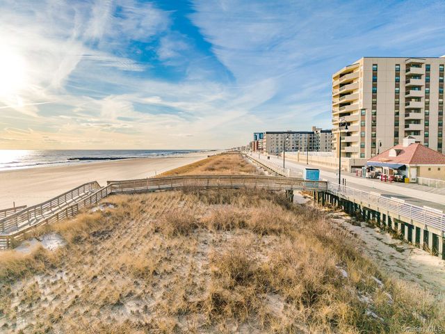 420 Shore Road 4C, Long Beach, NY 11561