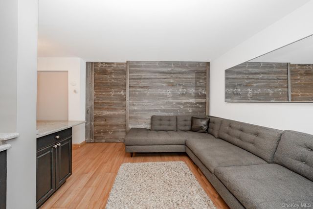 420 Shore Road 4C, Long Beach, NY 11561