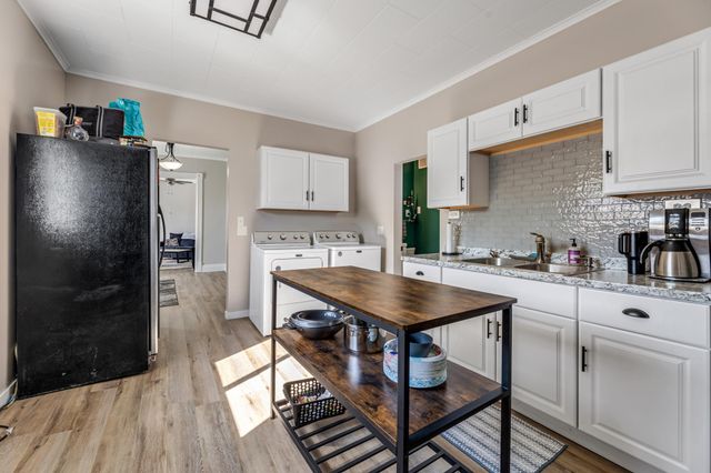 204 Harvester Avenue, Winona, MN 55987