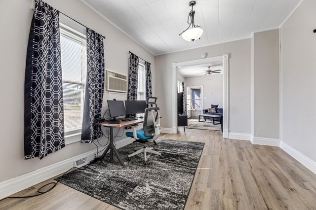 204 Harvester Avenue, Winona, MN 55987