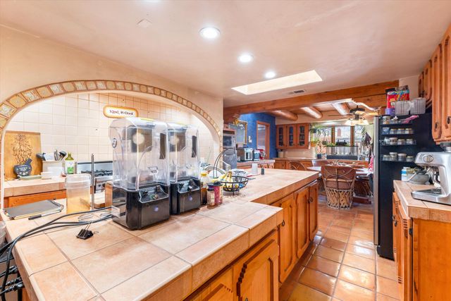 414 C De Baca Lane NW, Albuquerque, NM 87114