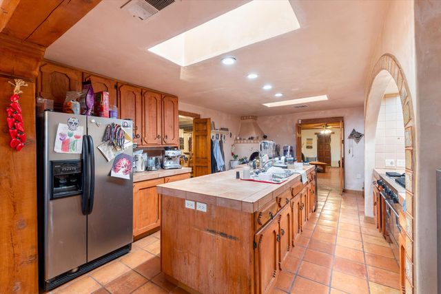 414 C De Baca Lane NW, Albuquerque, NM 87114