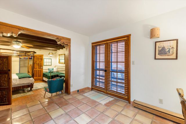 414 C De Baca Lane NW, Albuquerque, NM 87114