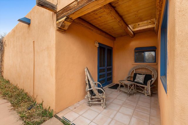 414 C De Baca Lane NW, Albuquerque, NM 87114