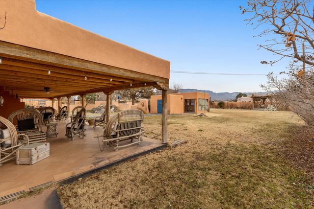 414 C De Baca Lane NW, Albuquerque, NM 87114