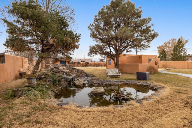 414 C De Baca Lane NW, Albuquerque, NM 87114