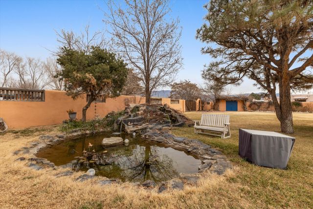 414 C De Baca Lane NW, Albuquerque, NM 87114