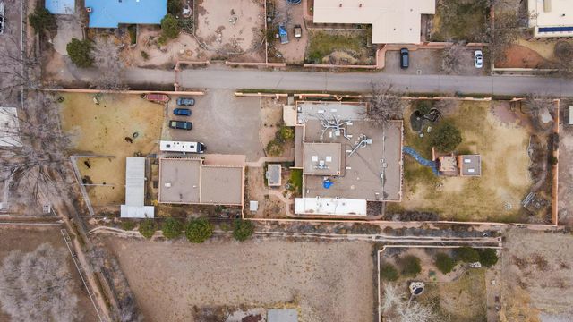 414 C De Baca Lane NW, Albuquerque, NM 87114