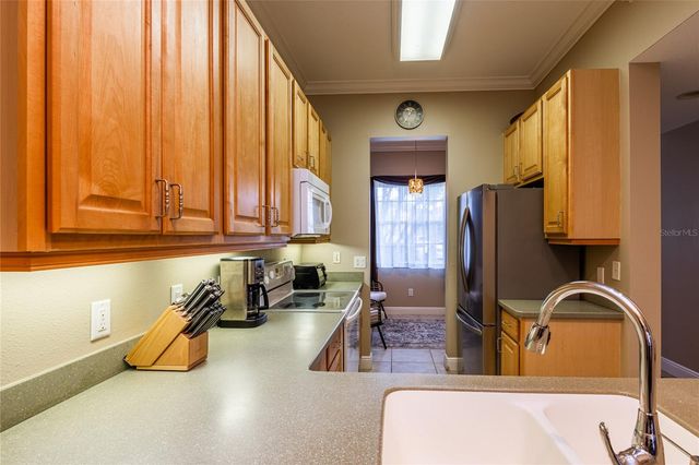 6801 DALI AVENUE 104, Land O Lakes, FL 34637