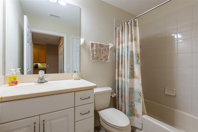 6801 DALI AVENUE 104, Land O Lakes, FL 34637