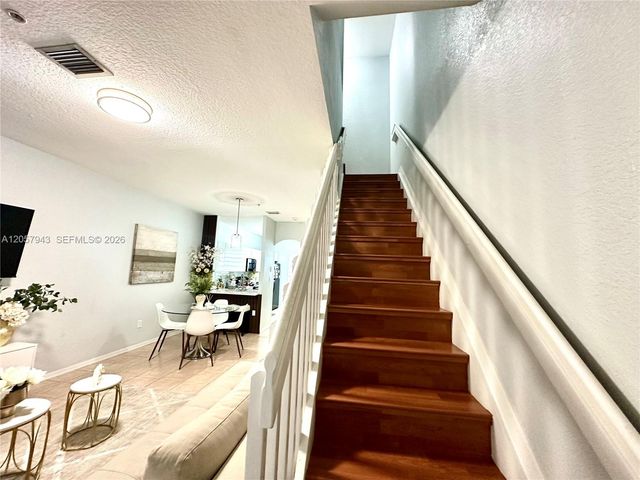 5640 NW 115th Ct 206, Doral, FL 33178