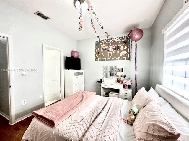 5640 NW 115th Ct 206, Doral, FL 33178
