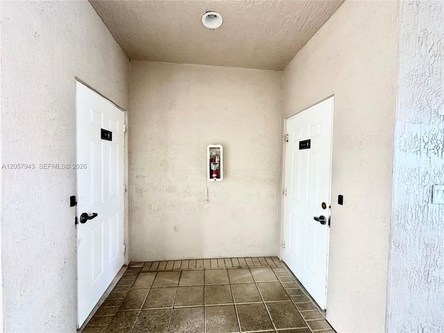 5640 NW 115th Ct 206, Doral, FL 33178