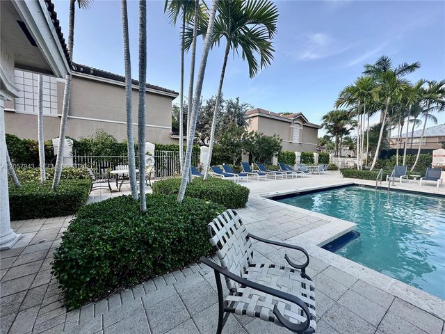 5640 NW 115th Ct 206, Doral, FL 33178