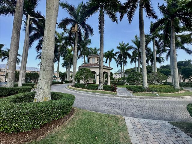 5640 NW 115th Ct 206, Doral, FL 33178