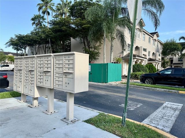 5640 NW 115th Ct 206, Doral, FL 33178