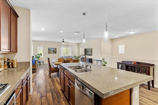 8304 Nebula Cloud Avenue, Las Vegas, NV 89131