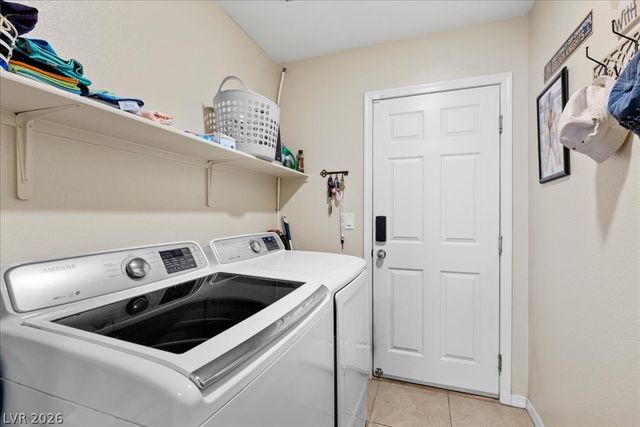 8304 Nebula Cloud Avenue, Las Vegas, NV 89131