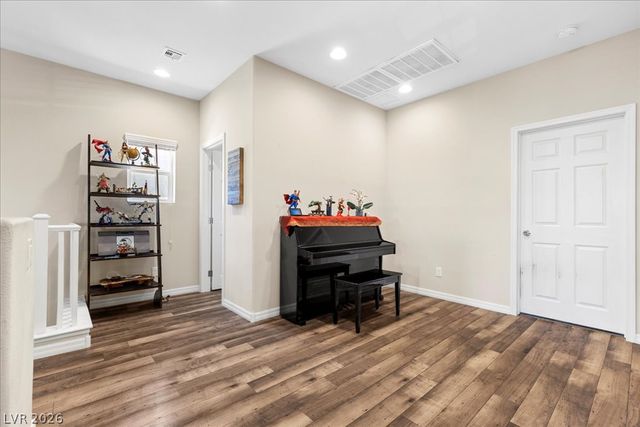 8304 Nebula Cloud Avenue, Las Vegas, NV 89131