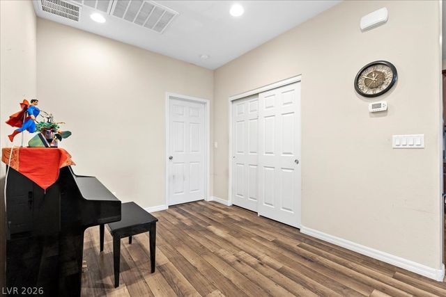 8304 Nebula Cloud Avenue, Las Vegas, NV 89131