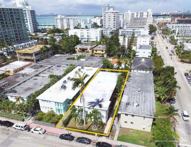7124 Bay Dr 4, Miami Beach, FL 33141