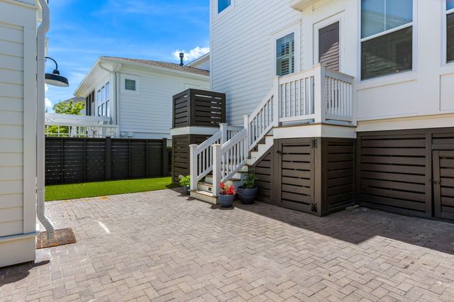 2532 Josiah Street, Charleston, SC 29492