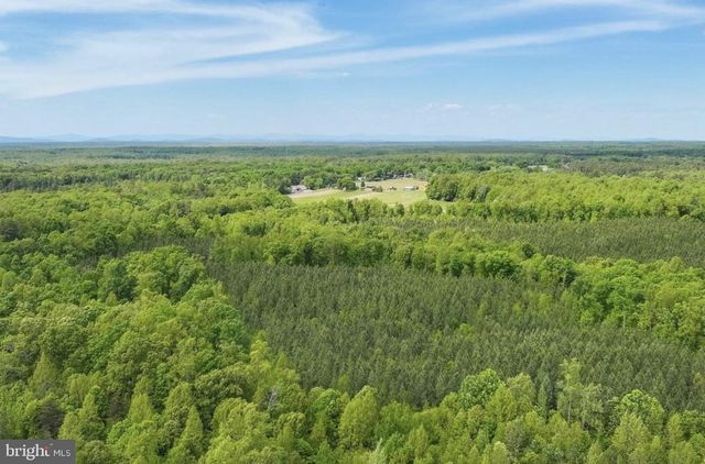 14584 CROSS COUNTY RD, Mineral, VA 23117