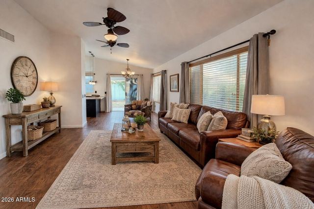 1347 E Muriel Drive, Phoenix, AZ 85022