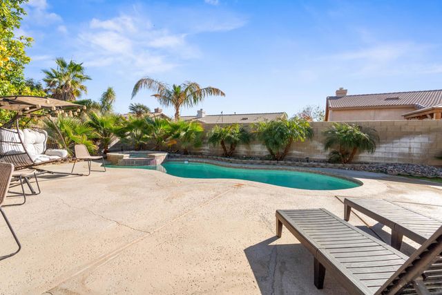 44658 Franklin Court, La Quinta, CA 92253