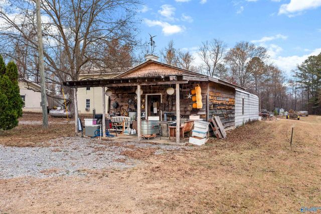 1590 Tabor Cutoff, Gadsden, AL 35904