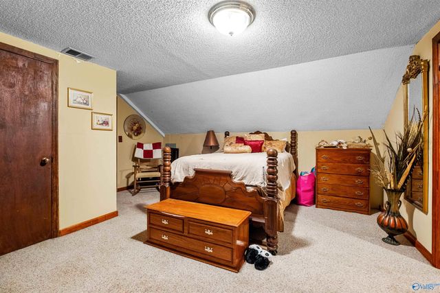 1590 Tabor Cutoff, Gadsden, AL 35904