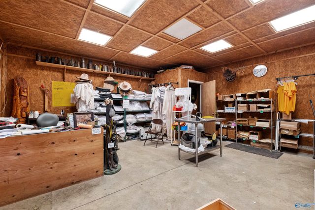 1590 Tabor Cutoff, Gadsden, AL 35904