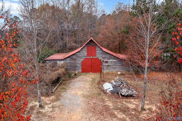 1590 Tabor Cutoff, Gadsden, AL 35904
