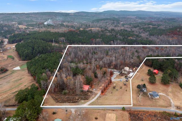 1590 Tabor Cutoff, Gadsden, AL 35904