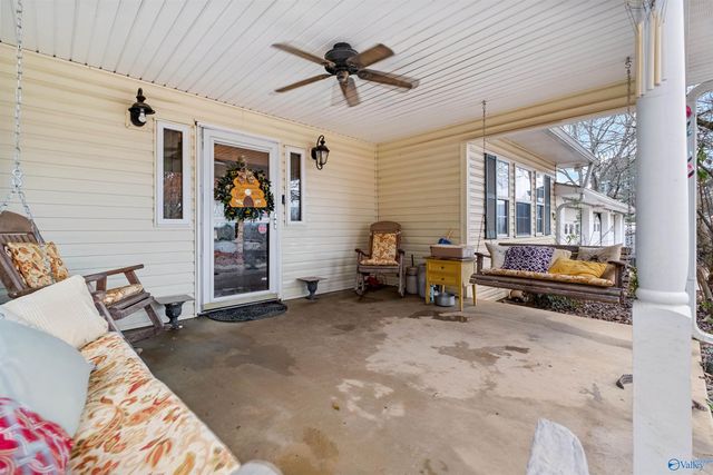 1590 Tabor Cutoff, Gadsden, AL 35904