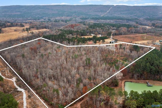 1590 Tabor Cutoff, Gadsden, AL 35904