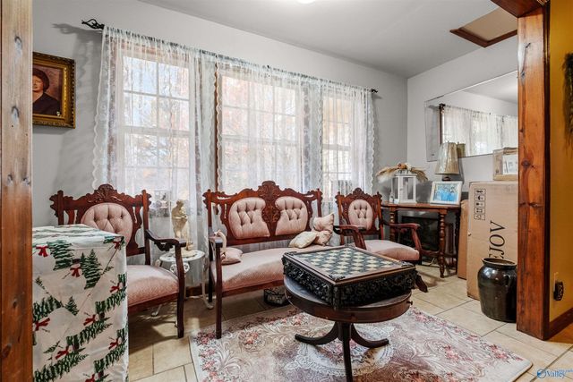 1590 Tabor Cutoff, Gadsden, AL 35904