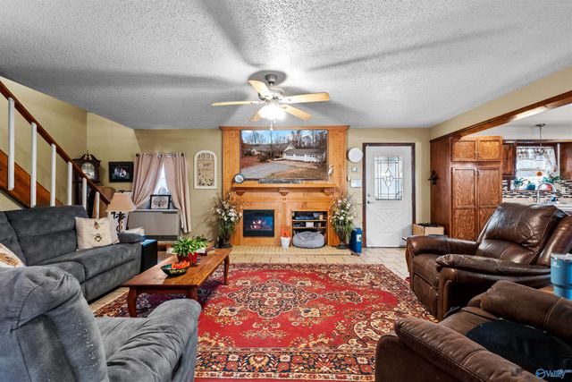 1590 Tabor Cutoff, Gadsden, AL 35904