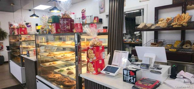 117 Terry Road, Smithtown, NY 11787