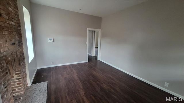 3926 Tholozan Avenue, St Louis, MO 63116