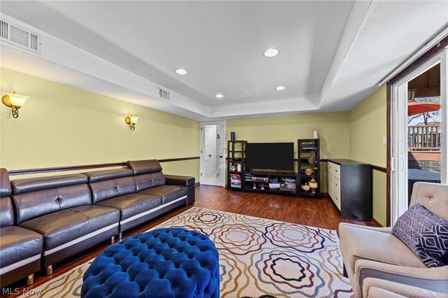 12008 Tucson Drive, Parma, OH 44130