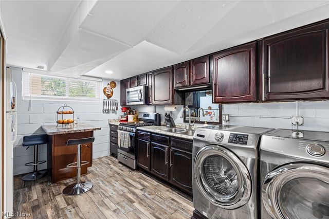 12008 Tucson Drive, Parma, OH 44130