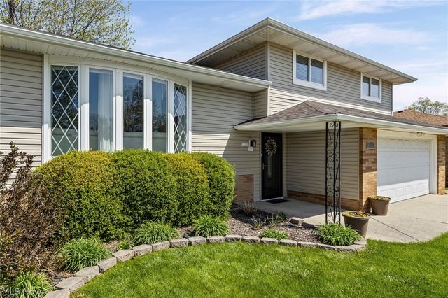 12008 Tucson Drive, Parma, OH 44130