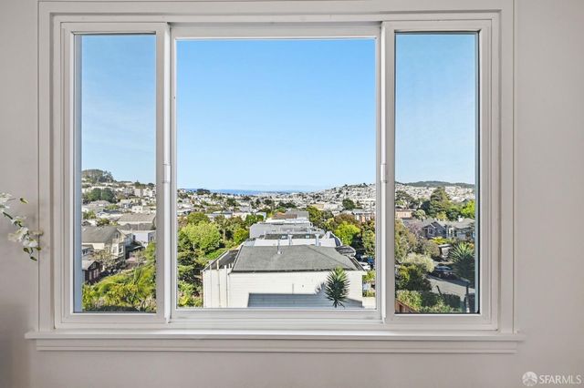 300 Edna Street, San Francisco, CA 94112