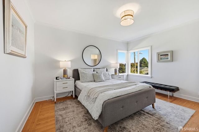 300 Edna Street, San Francisco, CA 94112