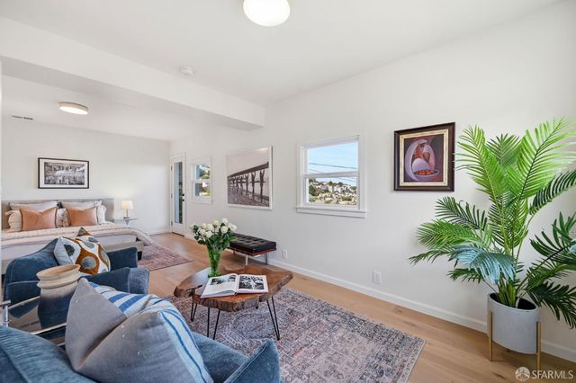 300 Edna Street, San Francisco, CA 94112