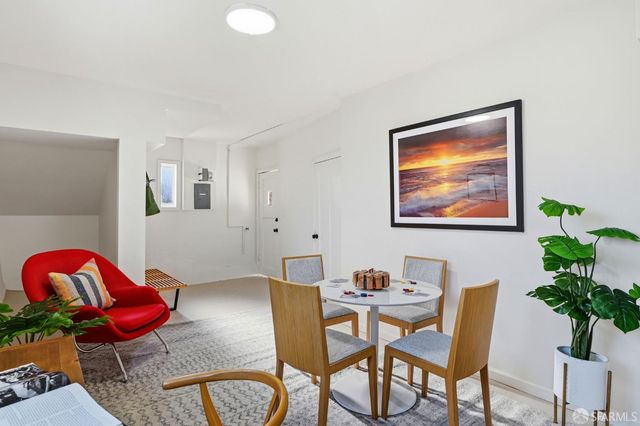 300 Edna Street, San Francisco, CA 94112