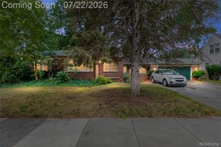 1918 E Lincoln Avenue, Royal Oak, MI 48067