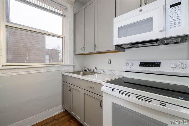 4141 Lafayette Avenue, St Louis, MO 63110