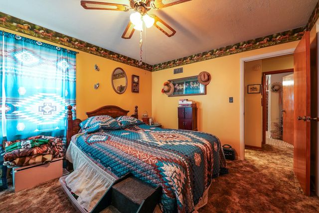1387 SE Bluestem Rd, El Dorado, KS 67042